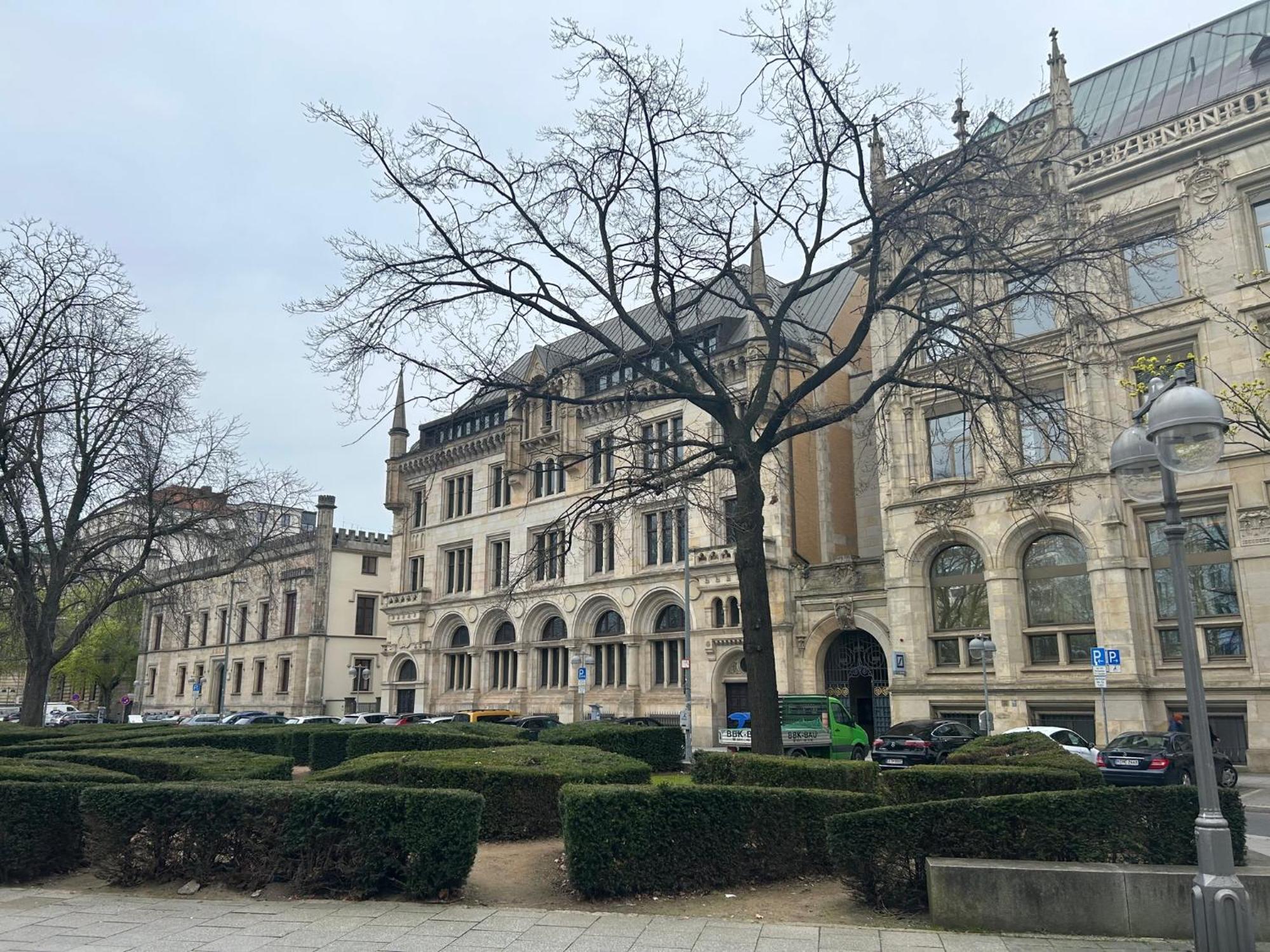 Eich-Penthouse, Zentral Am Stadtwald Mit Ausblick Ueber Die Stadt, 24H Self Check-In, Netflix, Disneyplus Hannover Dış mekan fotoğraf