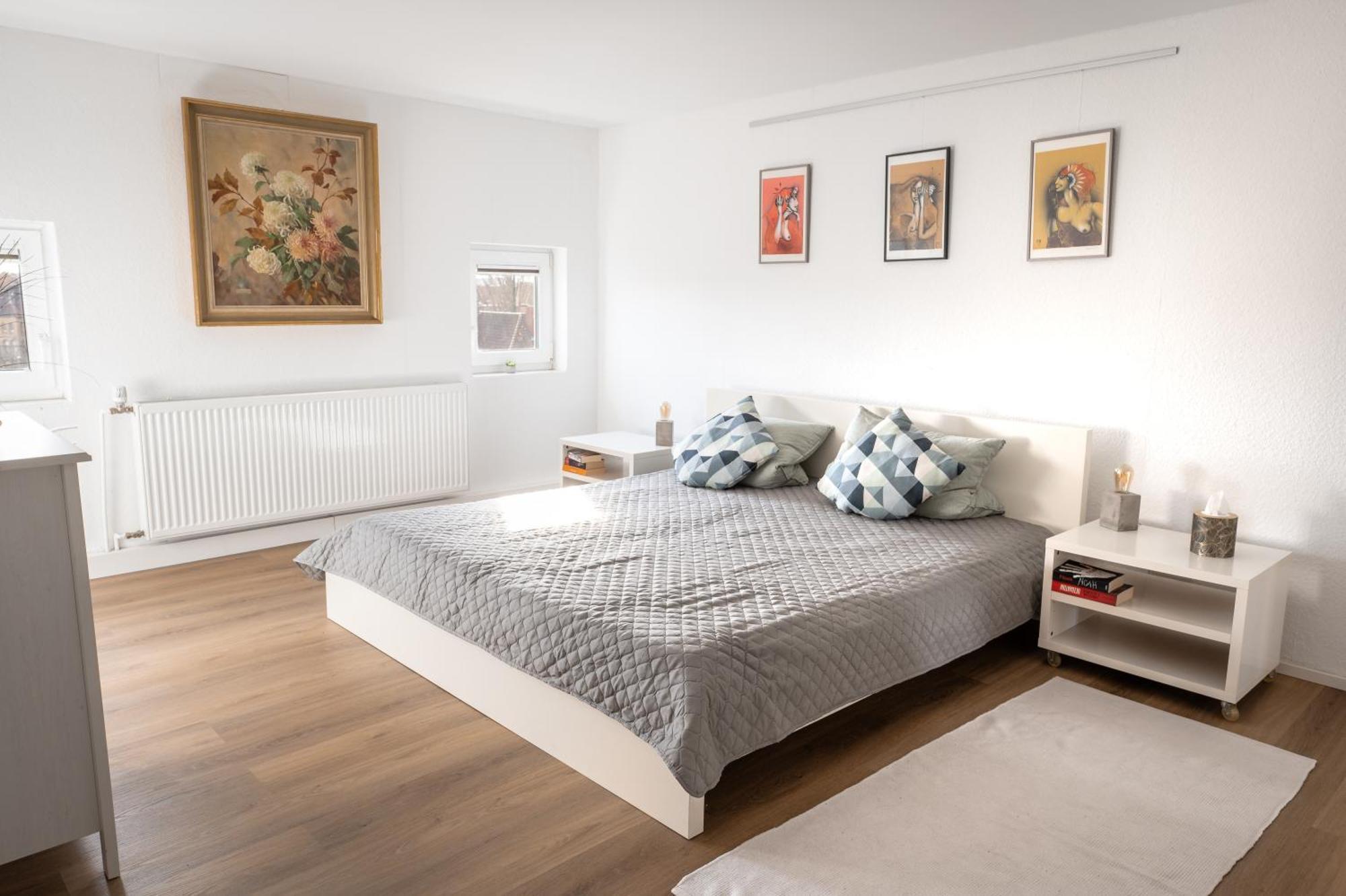 Eich-Penthouse, Zentral Am Stadtwald Mit Ausblick Ueber Die Stadt, 24H Self Check-In, Netflix, Disneyplus Hannover Dış mekan fotoğraf